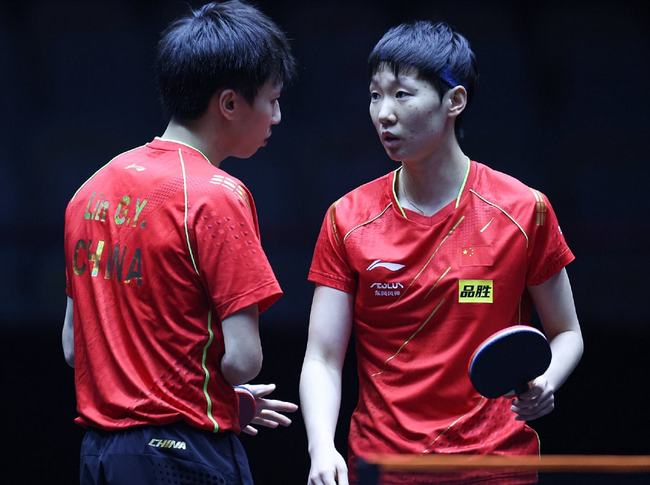 的青年足球 的青年足球