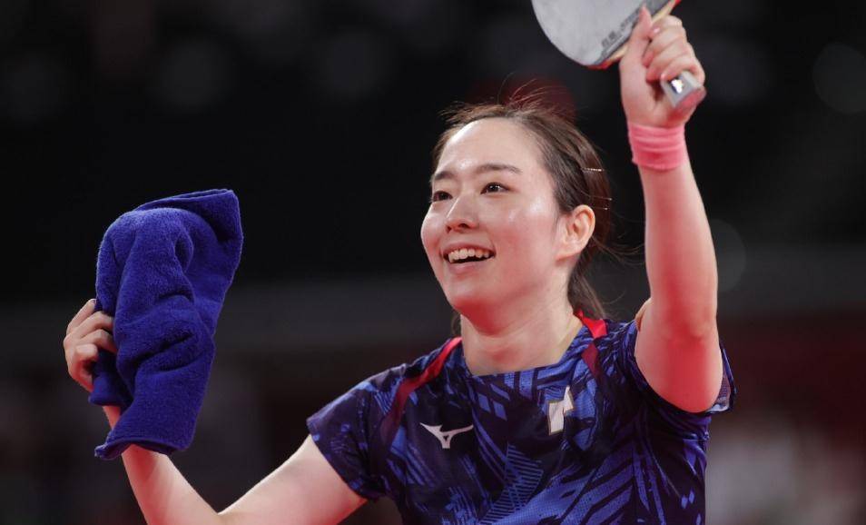 的对比十分 的对比十分