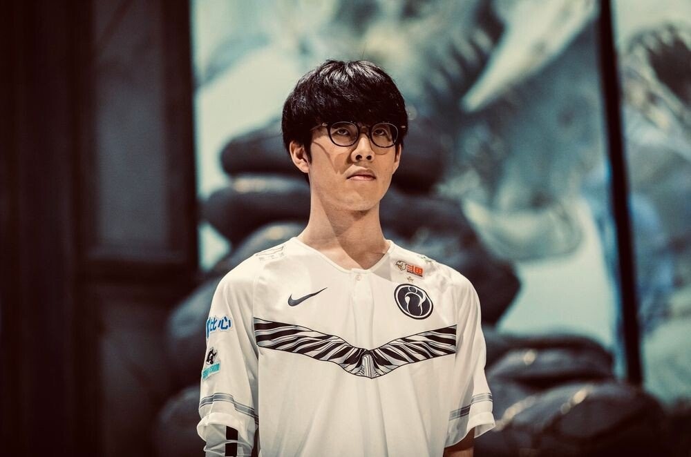 格温在赛后 格温在赛后