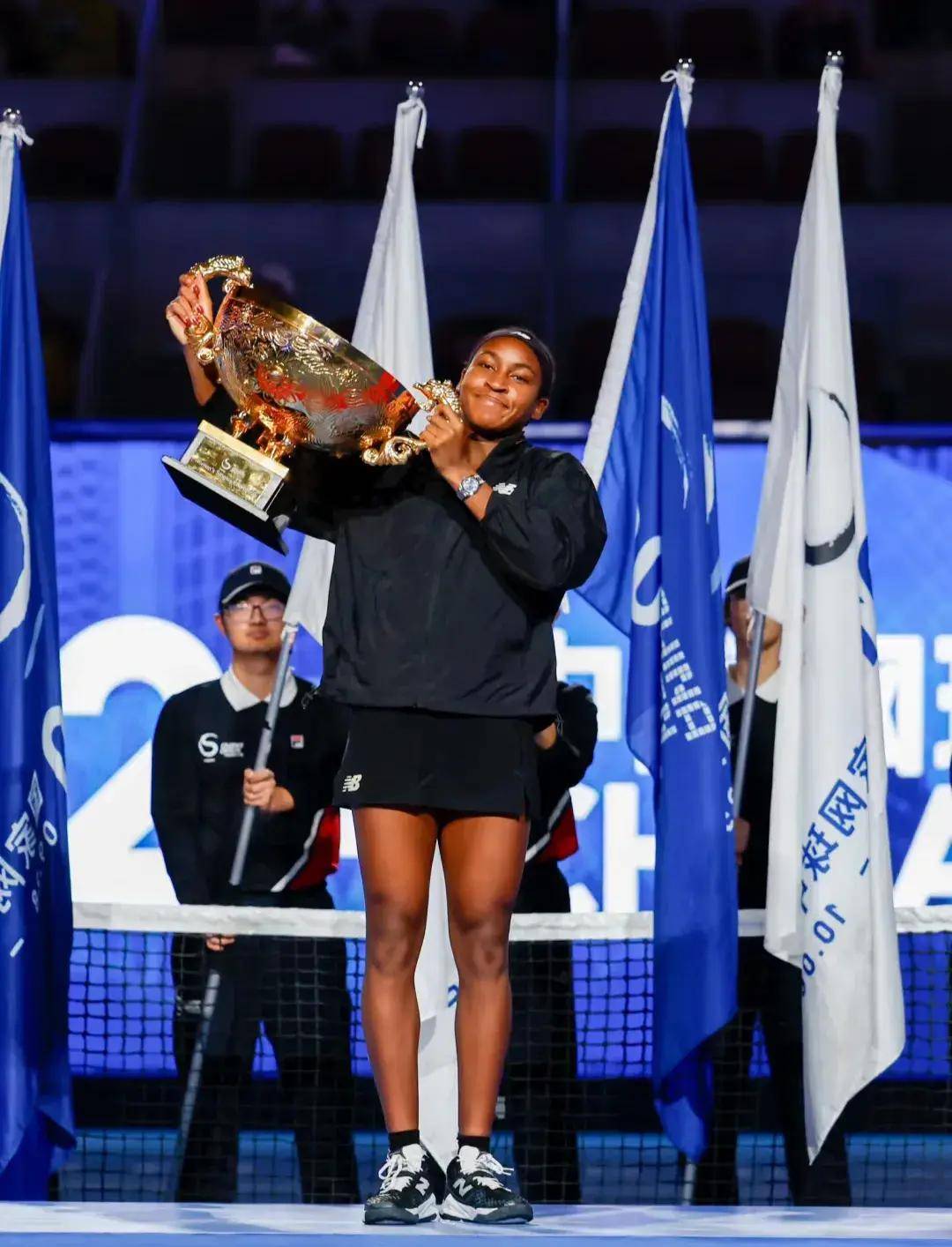 巴塞罗那4 巴塞罗那4